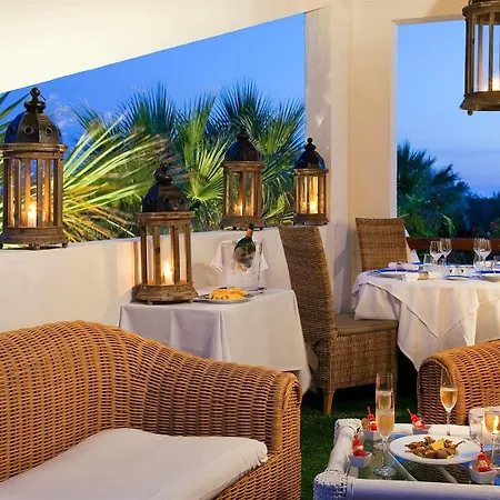 Mangio Fango Et Hotel